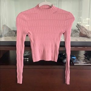 Ribbed pink crop top